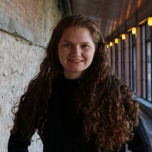 Meet your Posher, Isabelle